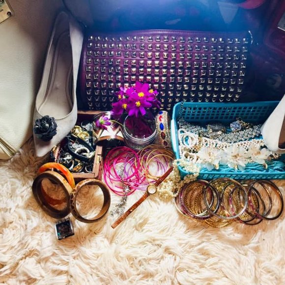 NYC Consignment Treasures Fashion Boutique - Picture 13 of 13